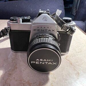 Rare Vintage Asahi Pentax SP1000 Spotmatic Camera (EUC)